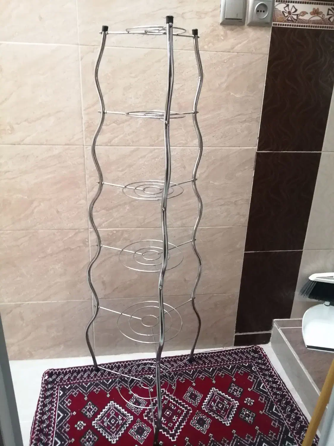 استند قابلمه|آبچکان و نظمدهنده ظروف|شیراز, فاضل|دیوار