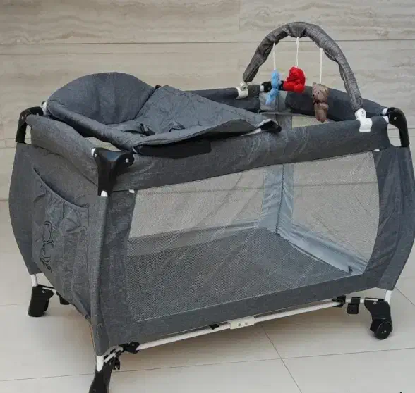 تخت کنار مادر|تخت و صندلی بچه|سمنان, |دیوار