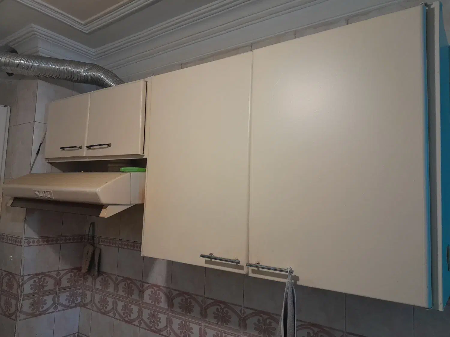 کابینت فلزی دست دوم|جاکفشی، کمد، دراور|تهران, تهرانسر شمالی|دیوار