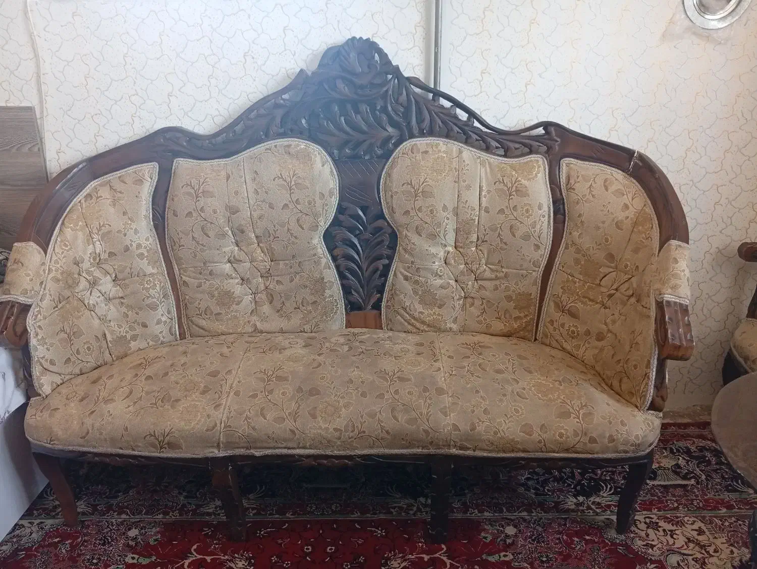 مبل سنطنتی|مبلمان خانگی و میز عسلی|خوی, |دیوار