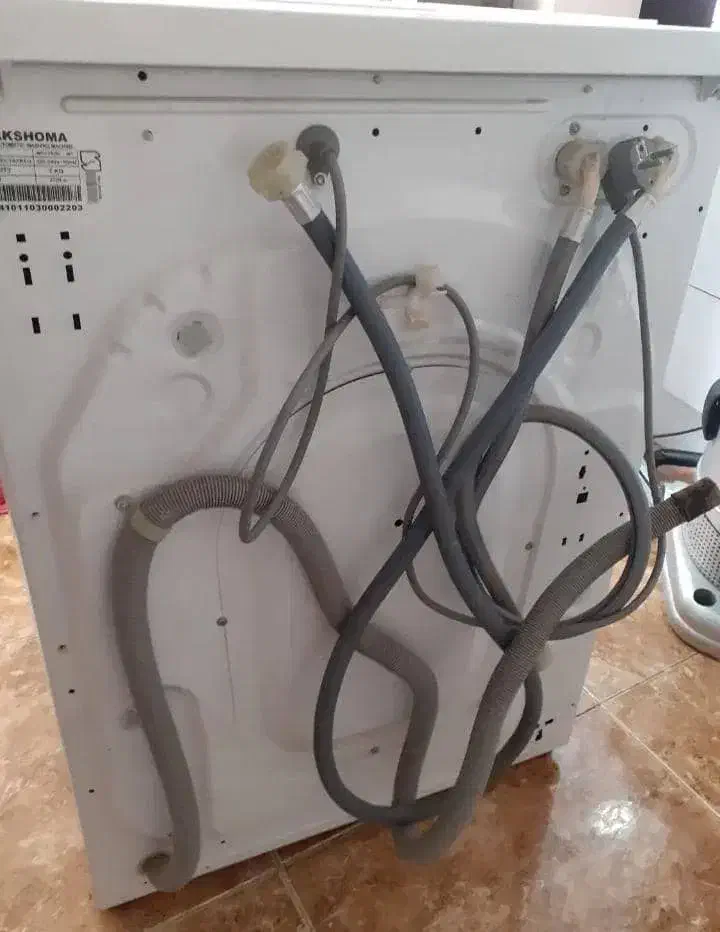 لباسشویی تمیز بدون خش خوردگی|ماشین لباسشویی و خشک‌کن لباس|اصفهان, سودان|دیوار