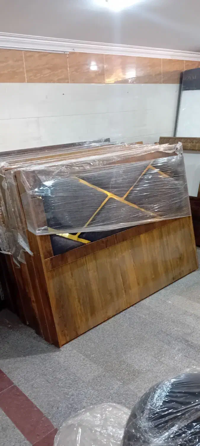 تختخواب لیزری|تخت و سرویس خواب|یزد, |دیوار