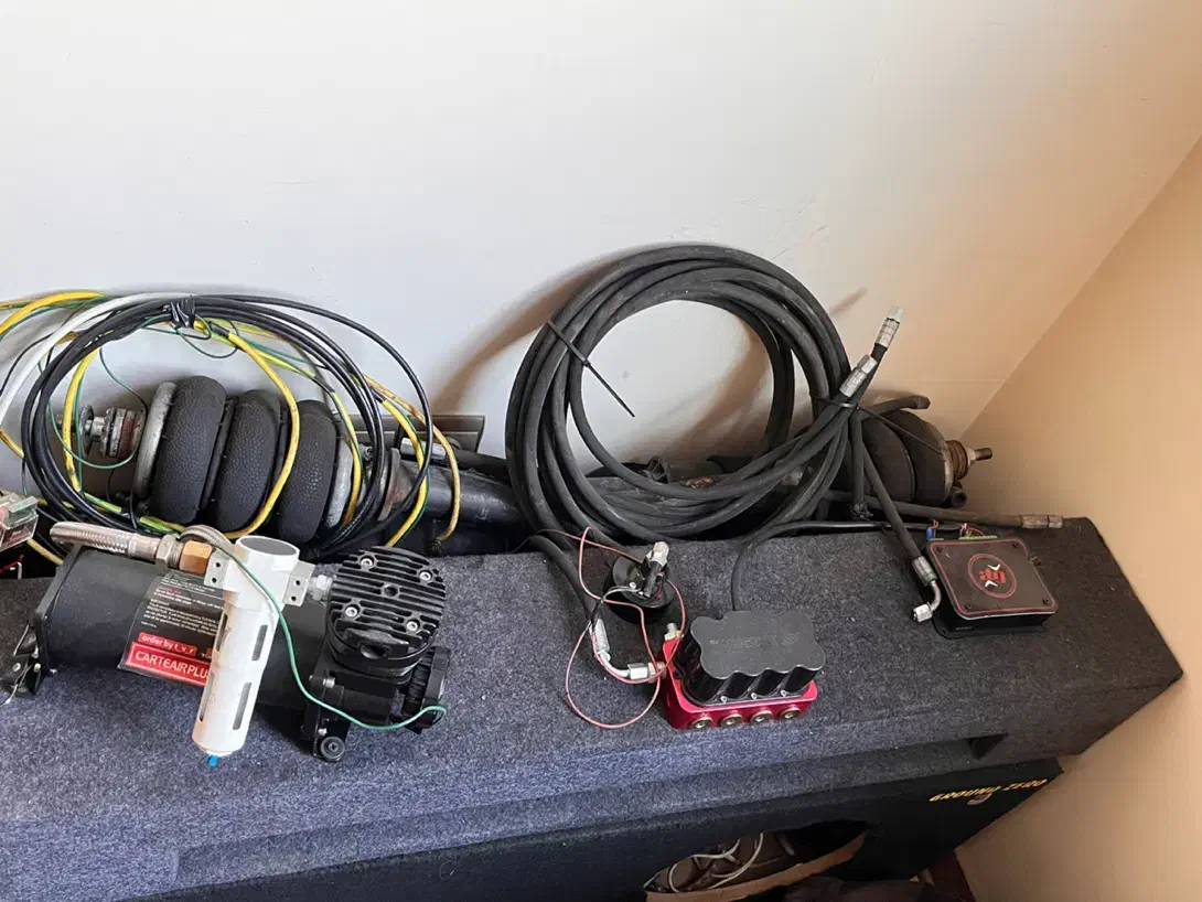 پنوماتیک پژو تک موتور|قطعات یدکی و لوازم جانبی|تهران, تهرانپارس غربی|دیوار