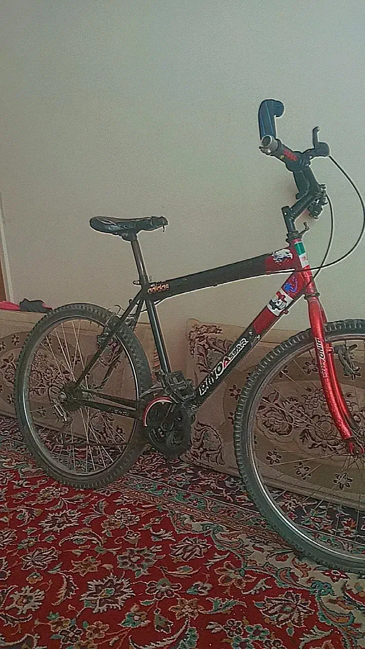 دوچرخه ۲۶ تمیز سالم|دوچرخه، اسکیت، اسکوتر|تربتحیدریه, ده پائین|دیوار