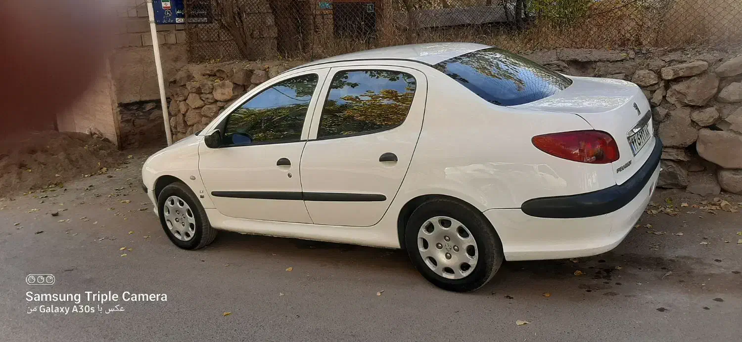 ۲۰۶ sdفول وی ۸ مدل ۹۳ سفید|خودرو سواری و وانت|تهران, اوقاف|دیوار