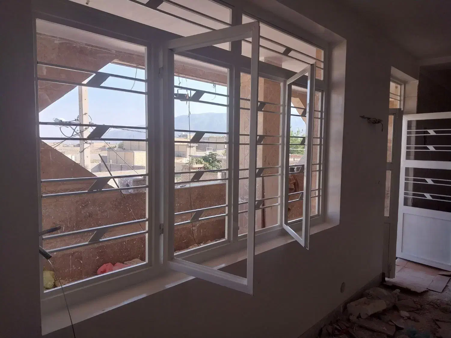 کارگر ساختمان|استخدام معماری، عمران و ساختمانی|شیراز, آزادی|دیوار
