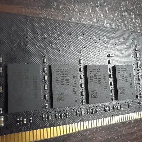 دو عدد رم ۸ گیگ ۳۲۰۰ RAM DDR4 8GB 3200 SAMSUNG|قطعات و لوازم جانبی رایانه|تهران, شهید رجایی|دیوار