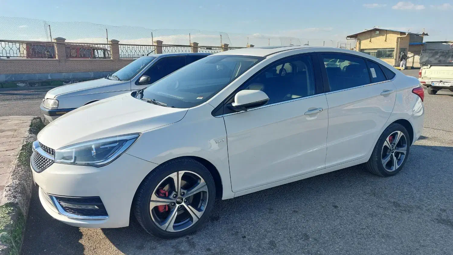 آریزو ۵ تمیز و درجه یک|خودرو سواری و وانت|قم, بکایی|دیوار