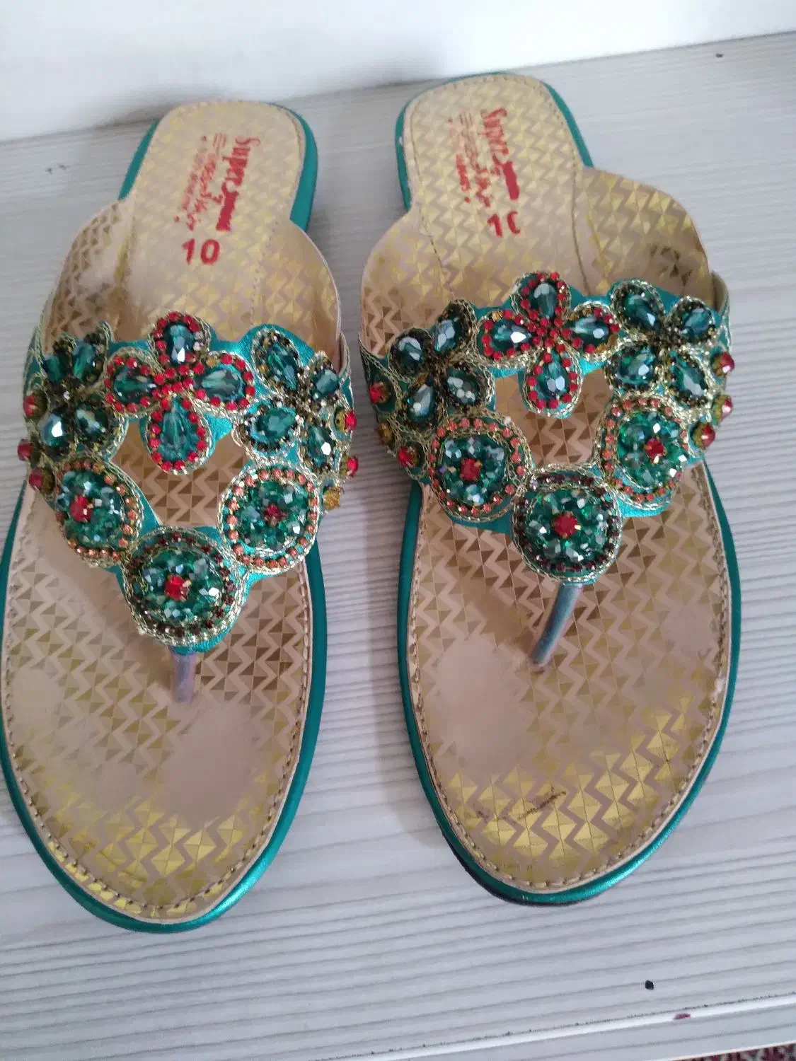 کفش مجلسی|کیف، کفش، کمربند|اصفهان, سودان|دیوار