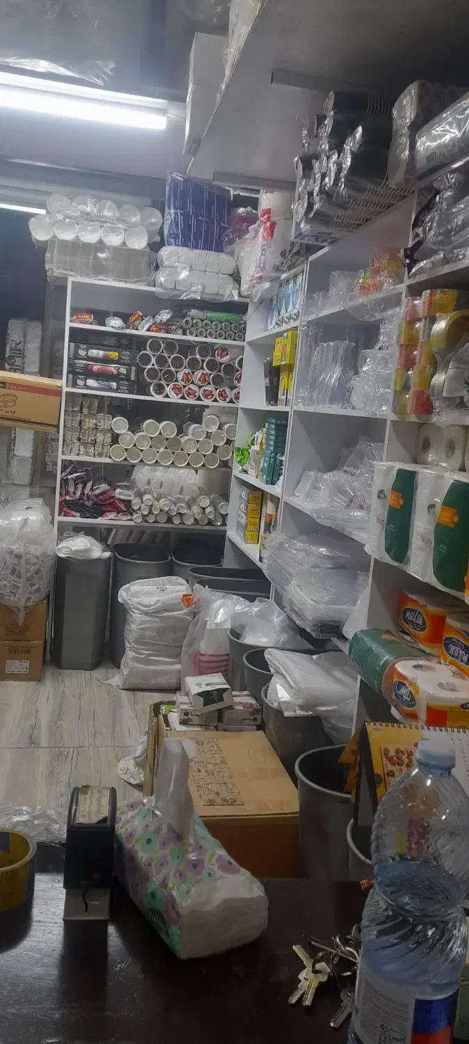 یک فروشنده خانم|استخدام بازاریابی و فروش|پاکدشت, پاکدشت (مامازند)|دیوار