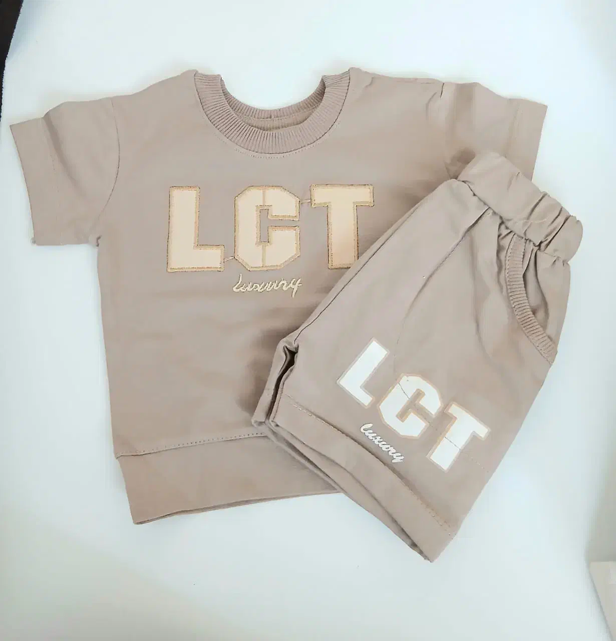 لباس بچگانه دخترانه و پسرانه|کفش و لباس بچه|میبد, |دیوار