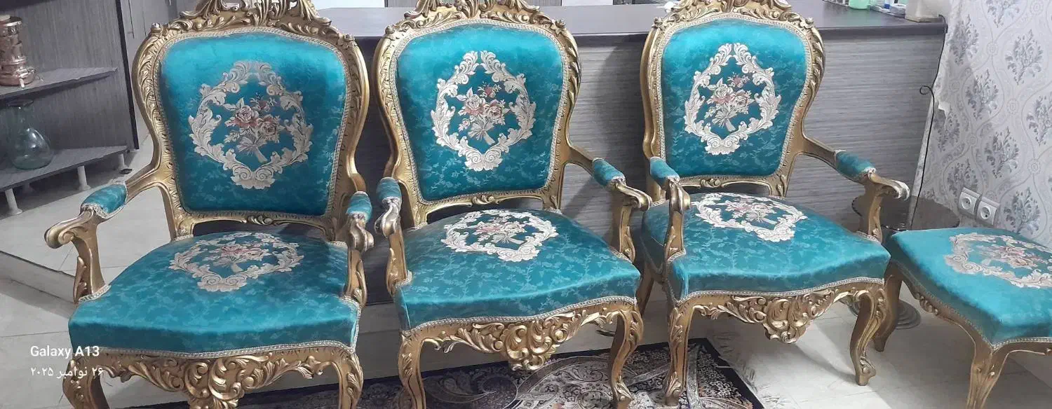 مبل استیل سلطنتی۹ نفره|مبلمان خانگی و میز عسلی|قرچک, باقرآباد|دیوار