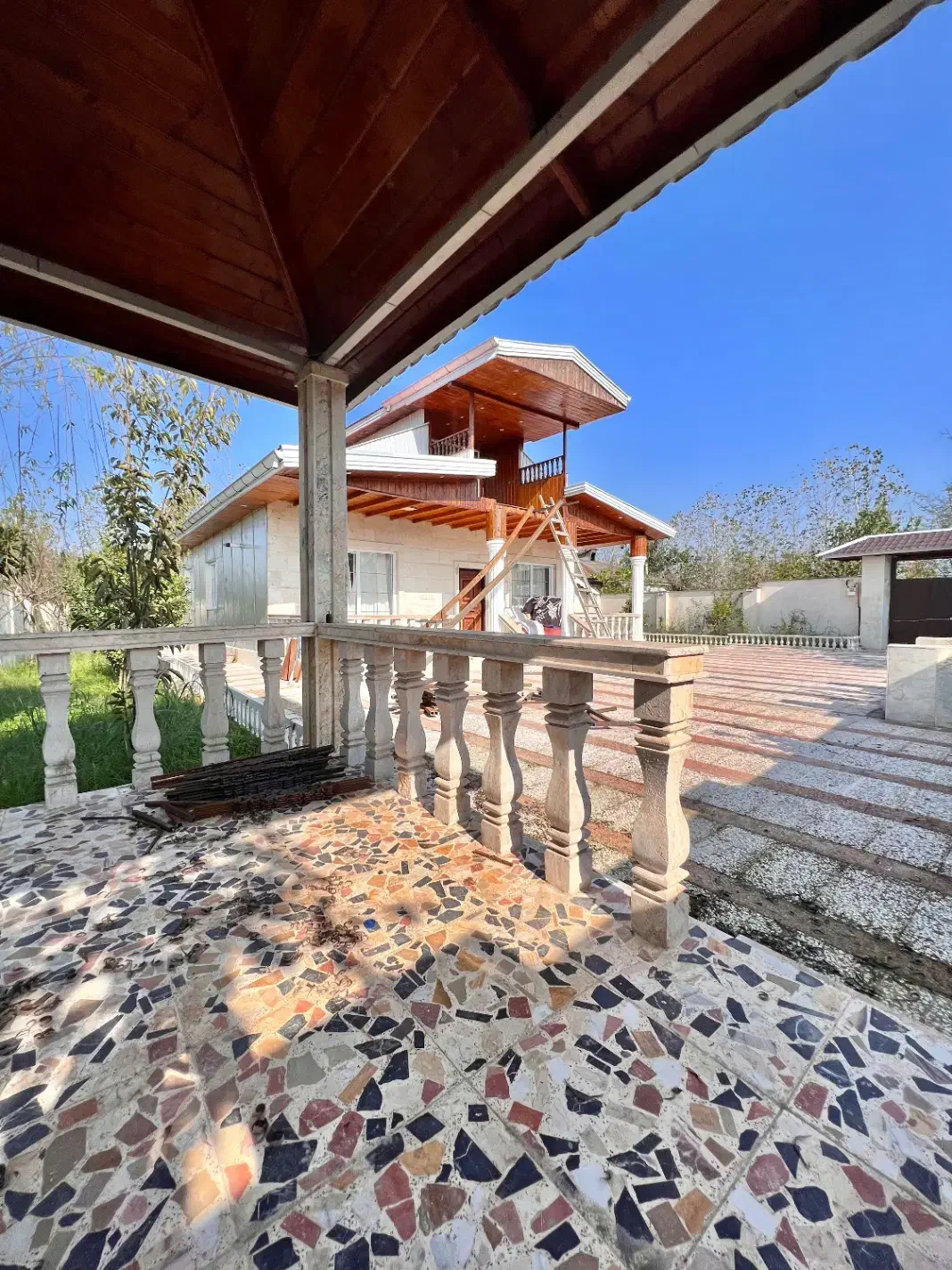 ویلاباغ 800متری/انواع درخت میوه/سند تک برگ/لشت نشا|فروش خانه و ویلا|رشت, گلسار|دیوار