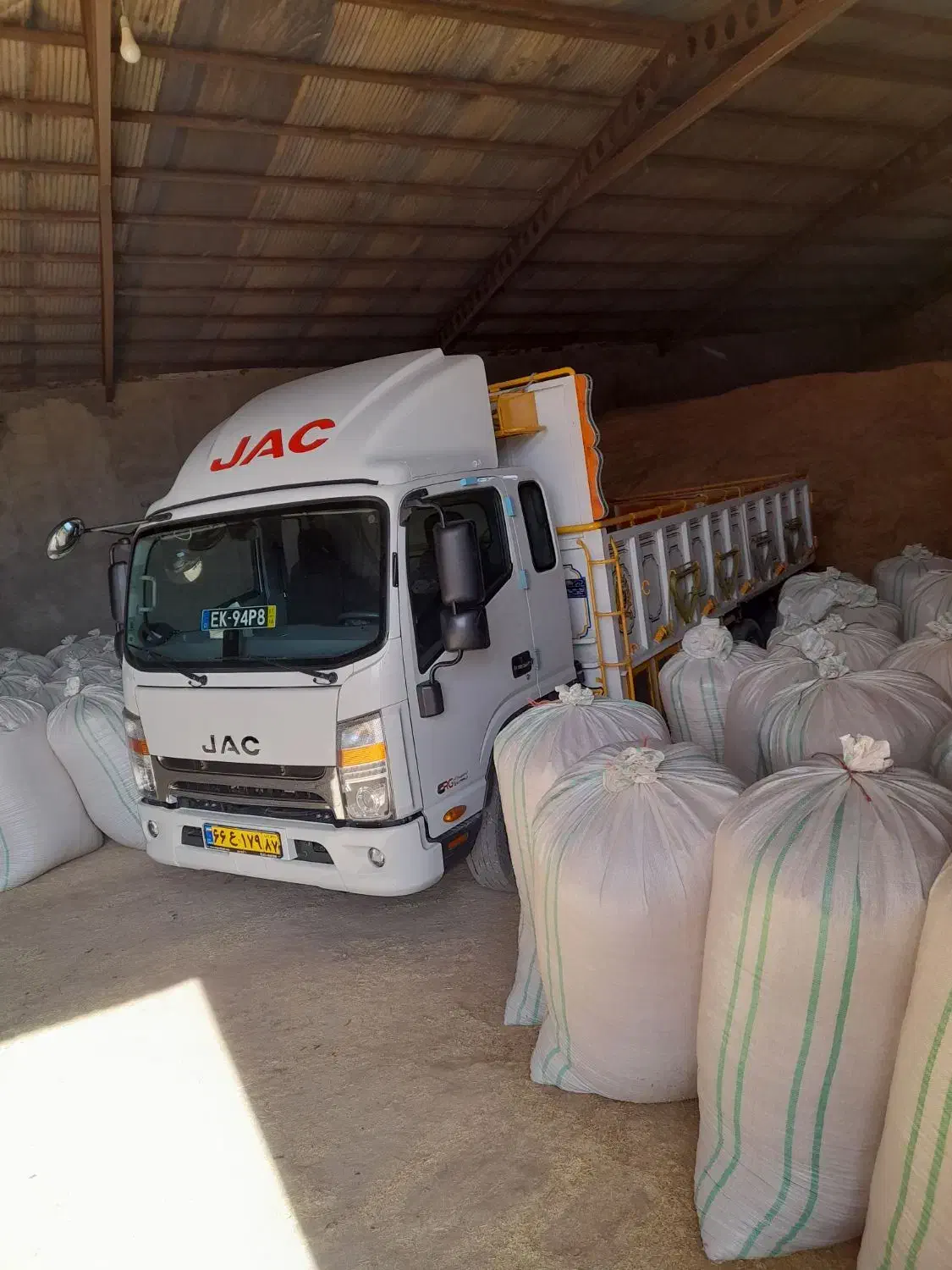 کاه دیم|عمده‌فروشی|هشتگرد, تهران دشت|دیوار