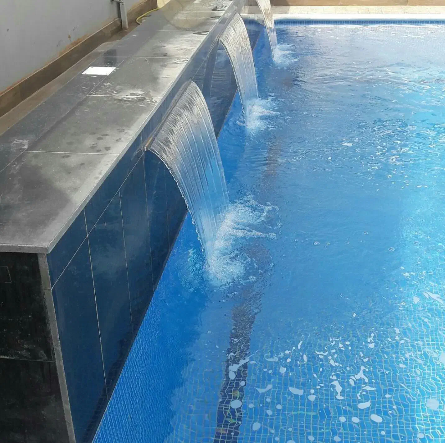 پکیج تجهیزات آبنما شامل پمپ نازل چراغ پاور ریموت|مصالح و تجهیزات ساختمان|تهران, جمهوری|دیوار