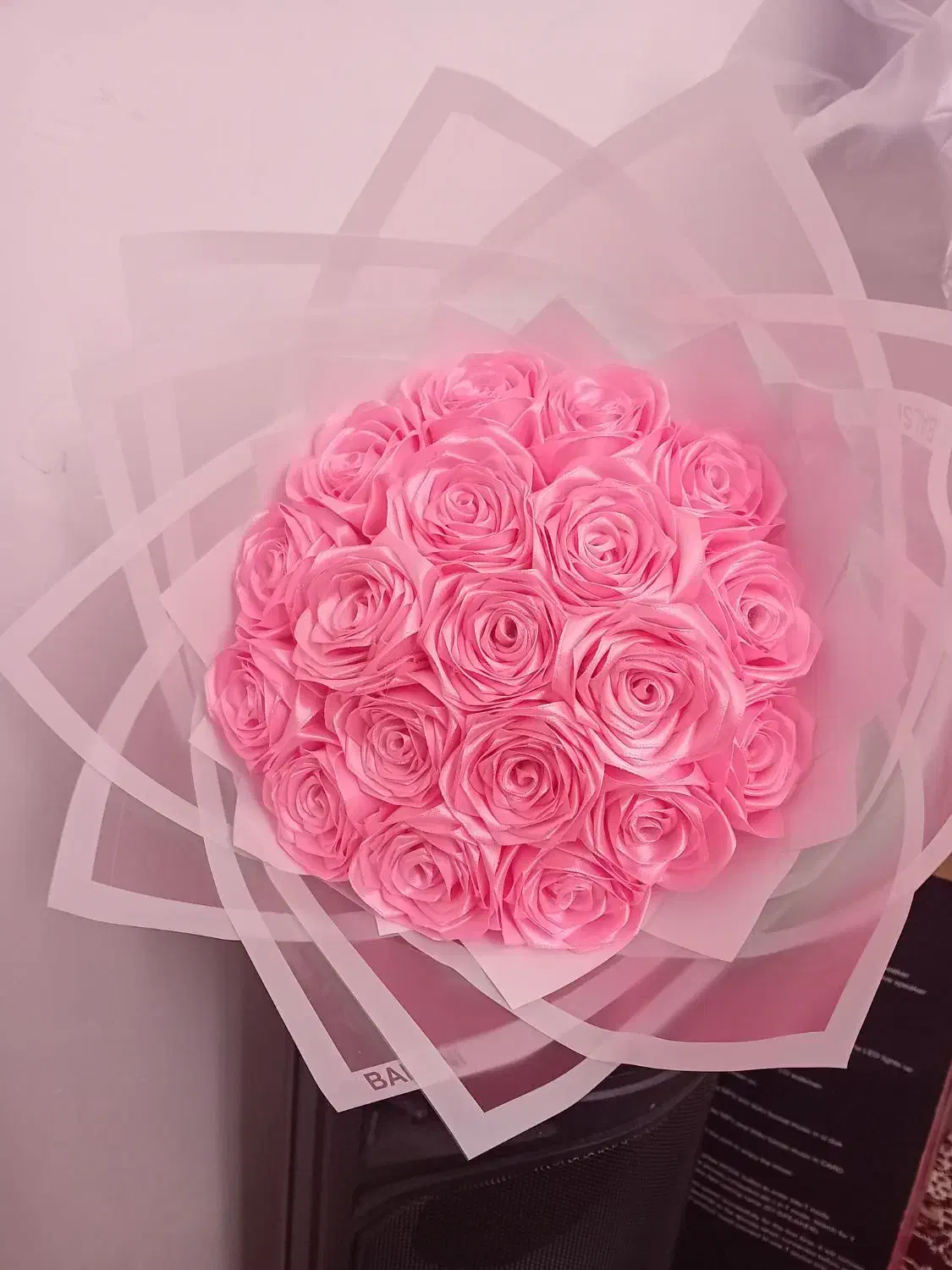 دسته گل و باکس پول|گل مصنوعی|ایلام, |دیوار