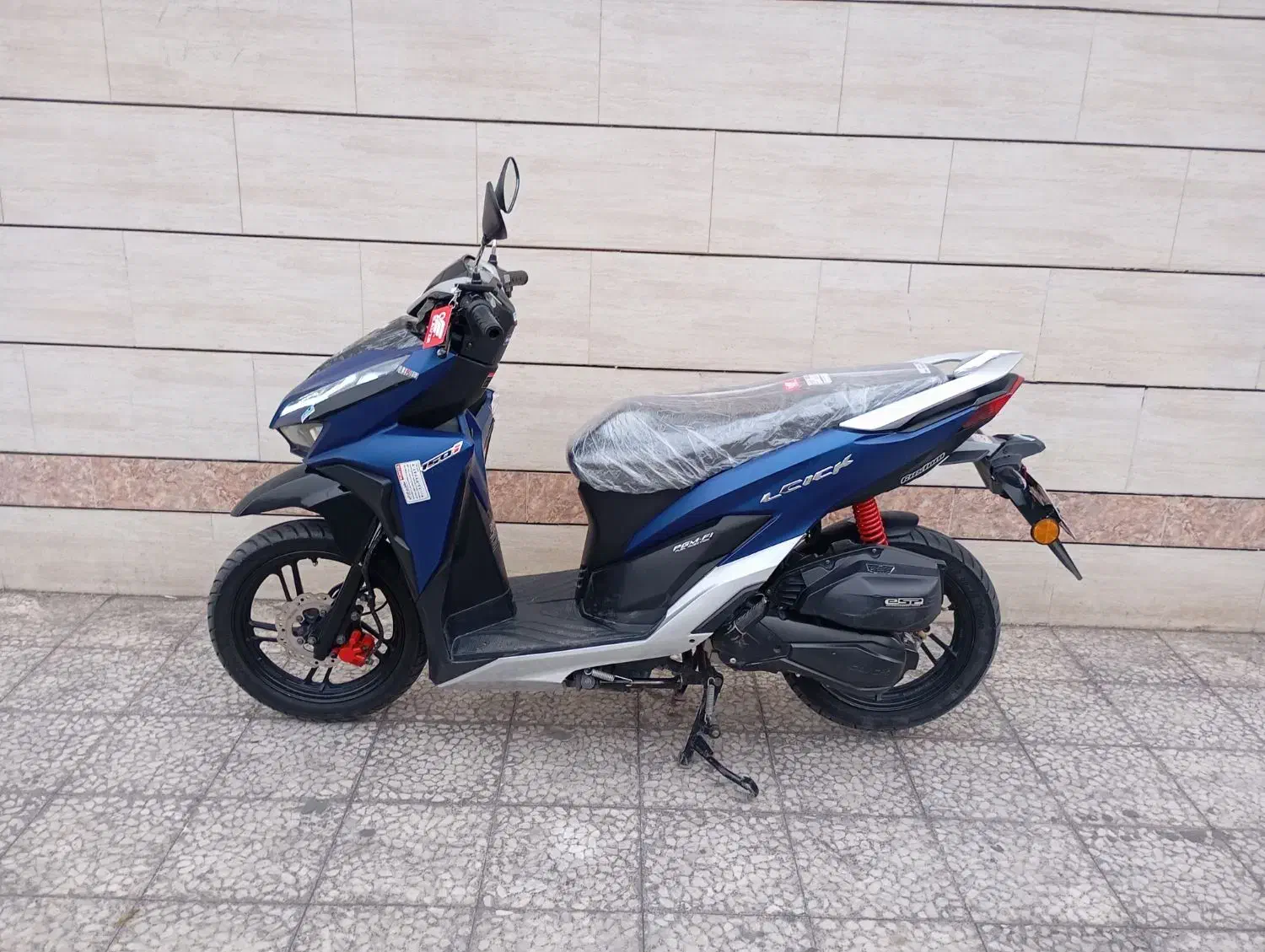 موتور کیلیک درحدصفر فول آپشن|موتورسیکلت|اهواز, نادری|دیوار