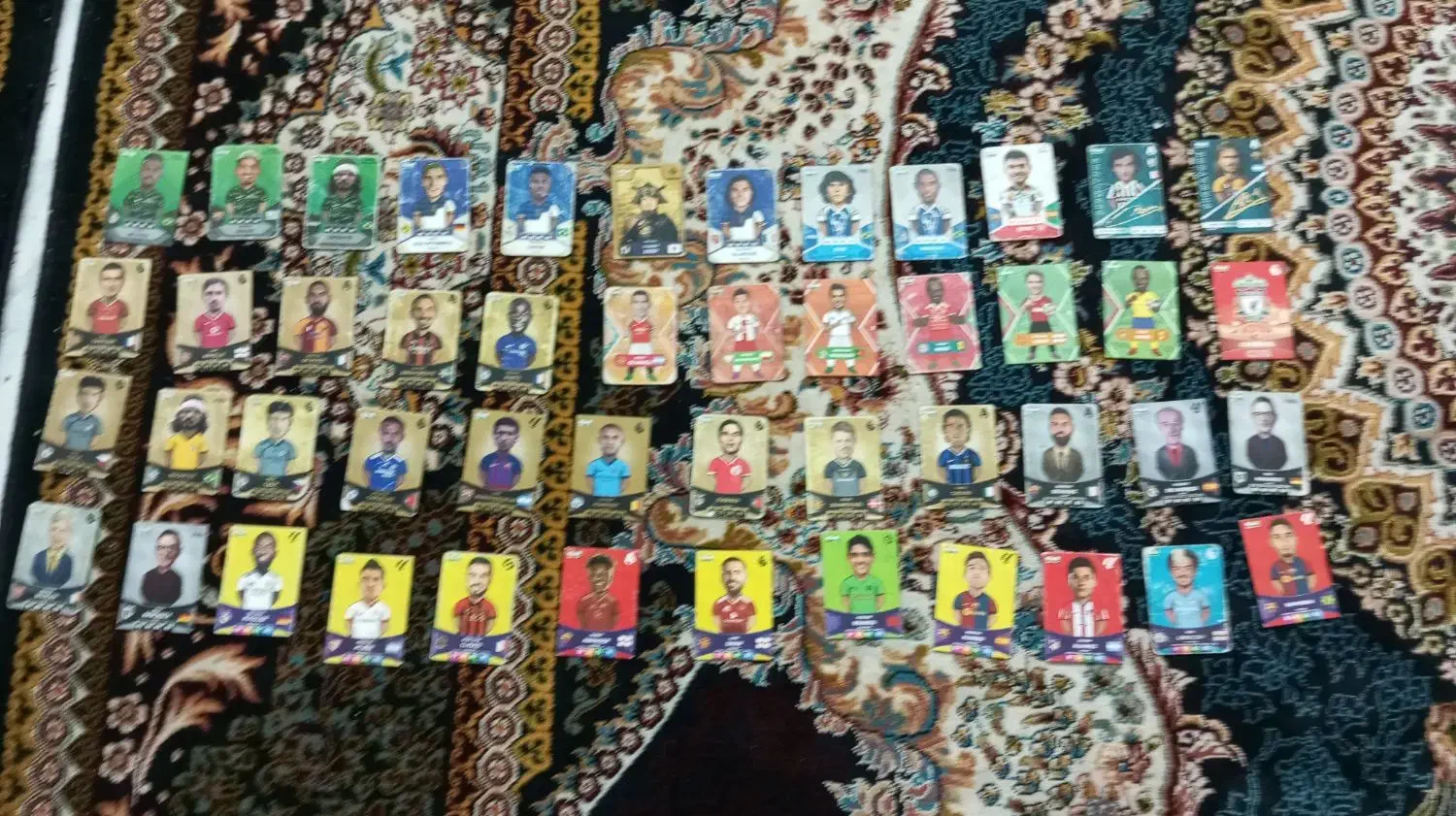 کیمدی|اسباببازی|نیشابور, میدون بار|دیوار