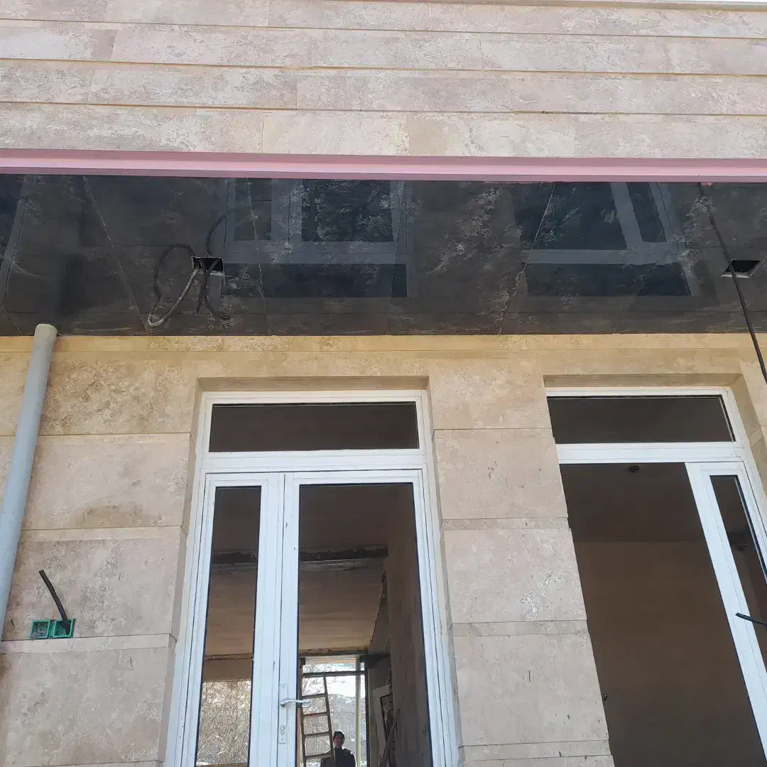 کارگر ساده برای کاشی کاری|استخدام معماری، عمران و ساختمانی|خوی, |دیوار