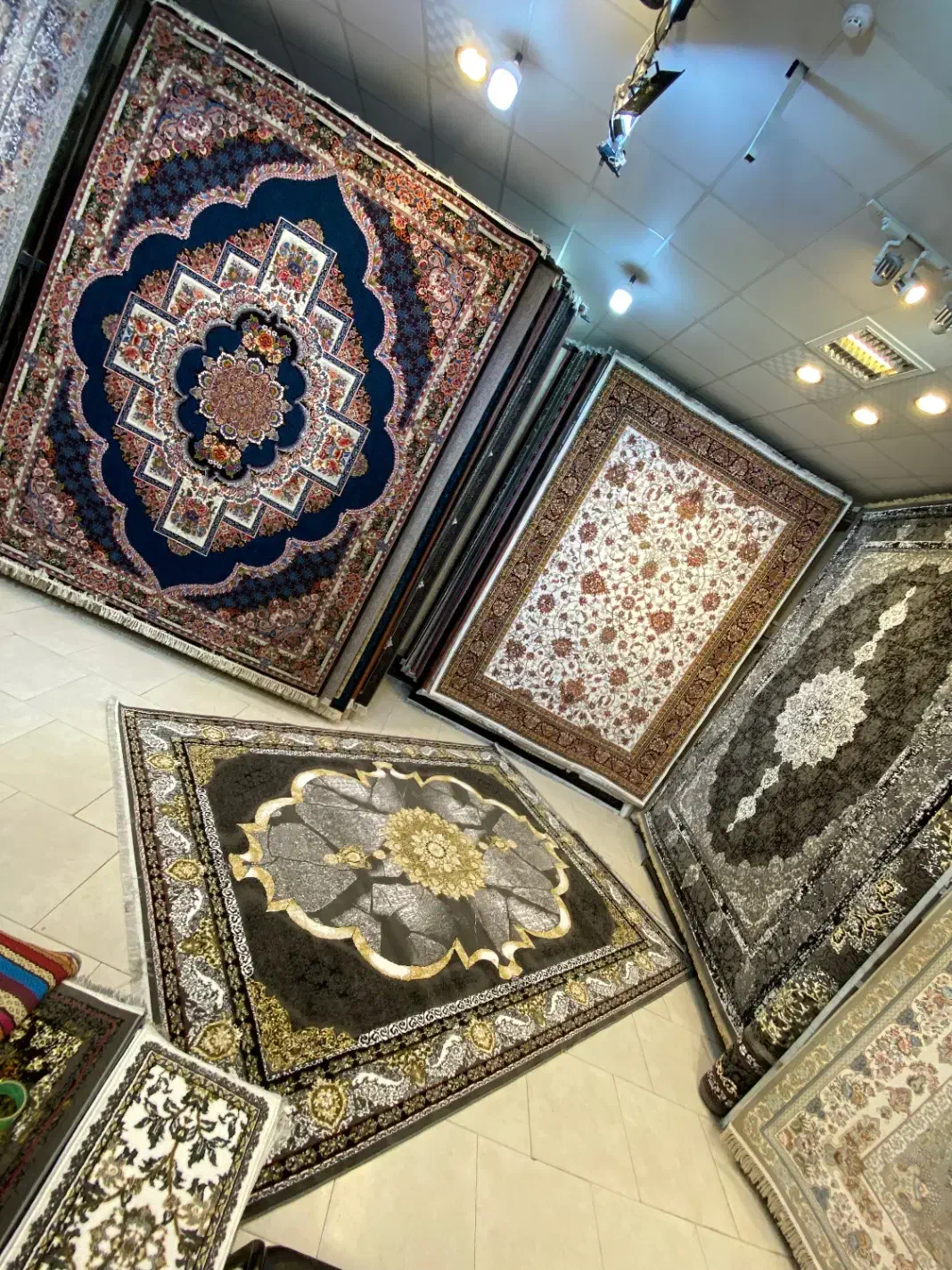 فرش ماشینی مناسب سلطنتی درباری مدرن پتینه|فرش|مشهد, نوید|دیوار