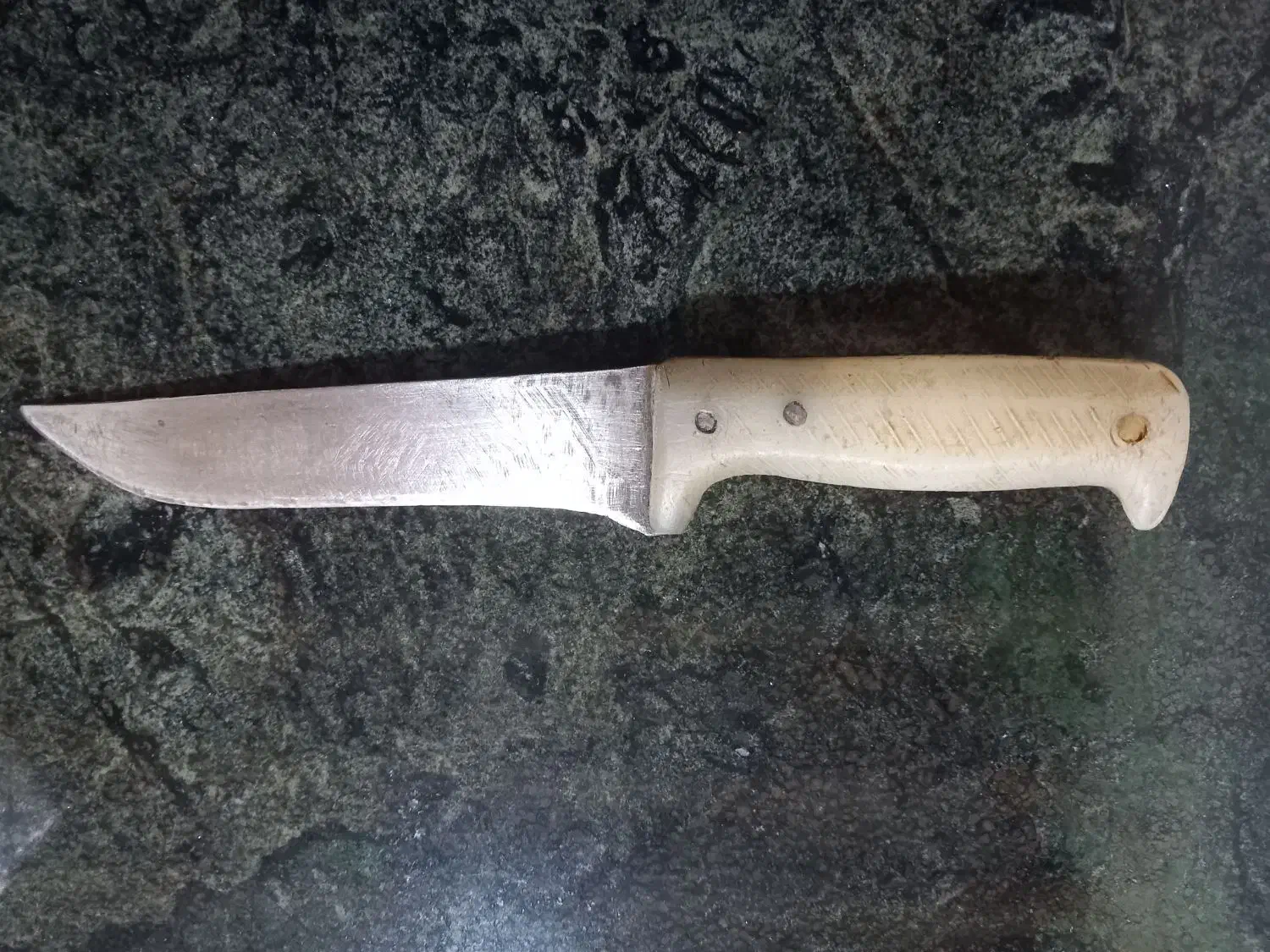 چاقو|کلکسیون اشیاء عتیقه|ملایر, |دیوار