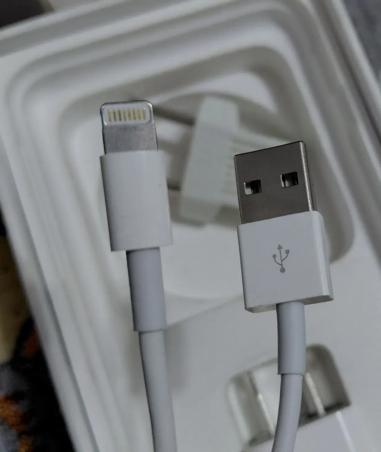 سیم شارژر آداپتور  آیفون|لوازم جانبی موبایل و تبلت|اسلام‌‌آباد غرب, |دیوار