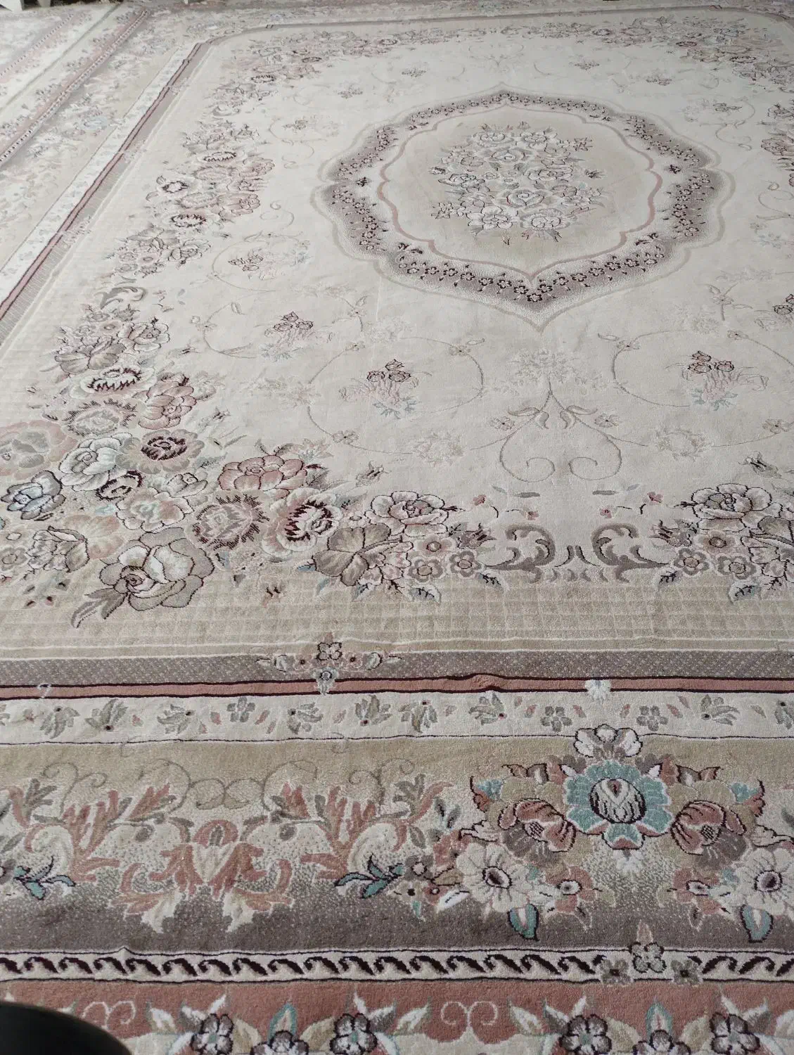 فروش دو عدد فرش ۱۲متری و ۳متر کابینت|فرش|بروجن, |دیوار