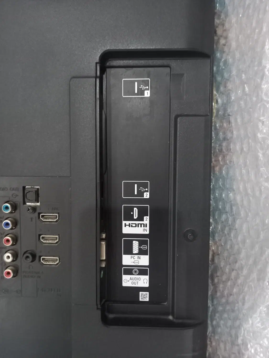 تلویزیون سونی براویا|تلویزیون و پروژکتور|اهواز, کوی ملی راه|دیوار