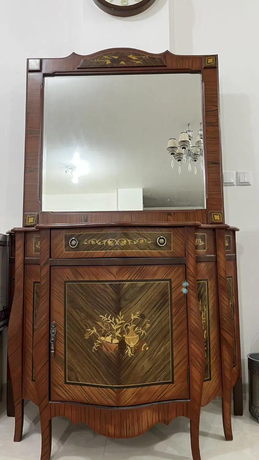 کنسول و آینه|بوفه، ویترین، کنسول|مبارکه, |دیوار