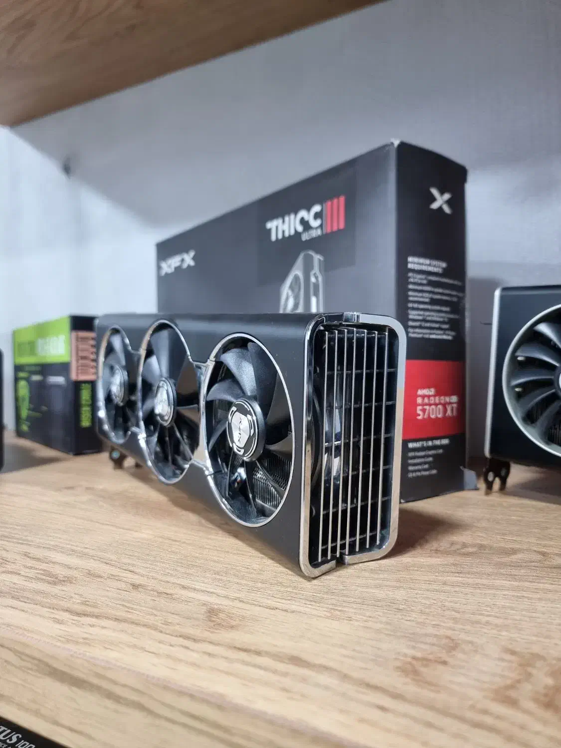 کارت گرافیک RX5700XT سه فن|قطعات و لوازم جانبی رایانه|رشت, استادسرا|دیوار