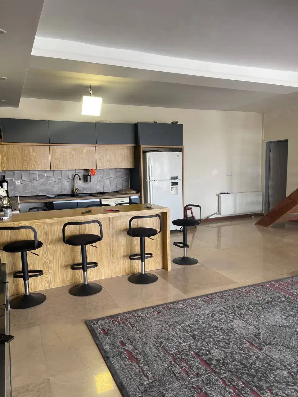 ویلامدرن۳۵۰زمین۳۰۰بناخلق شده متفاوت در*مهراباد*|فروش خانه و ویلا|رودهن, |دیوار