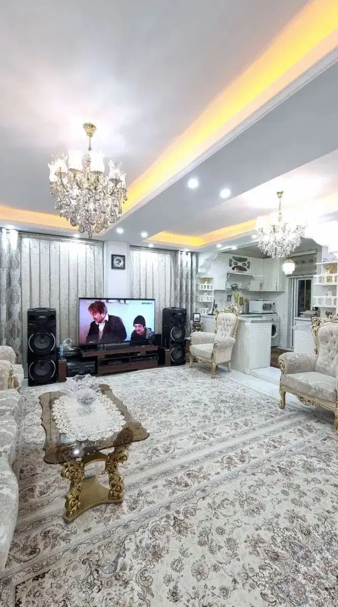 ۷۰متر چهار باغ شرقی/سالن پرده خورقدی/خطی روبه کوچه|فروش آپارتمان|تهران, جنتآباد جنوبی|دیوار