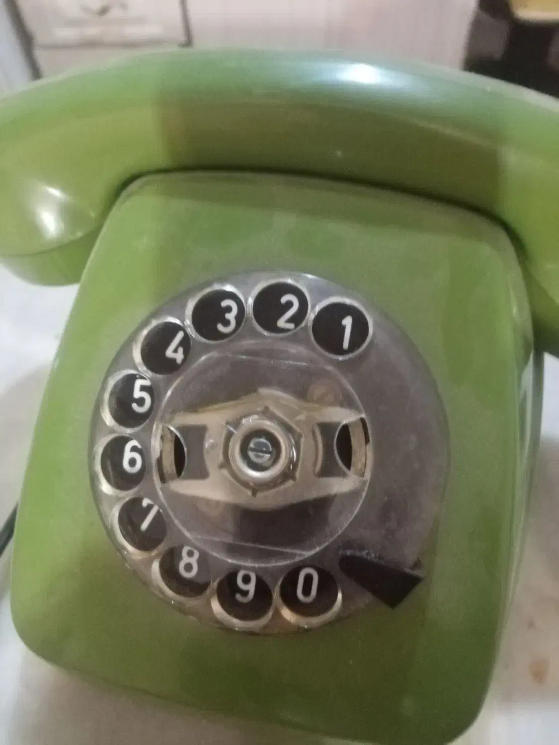 تلفن قدیمی|کلکسیون اشیاء عتیقه|شهرضا, |دیوار