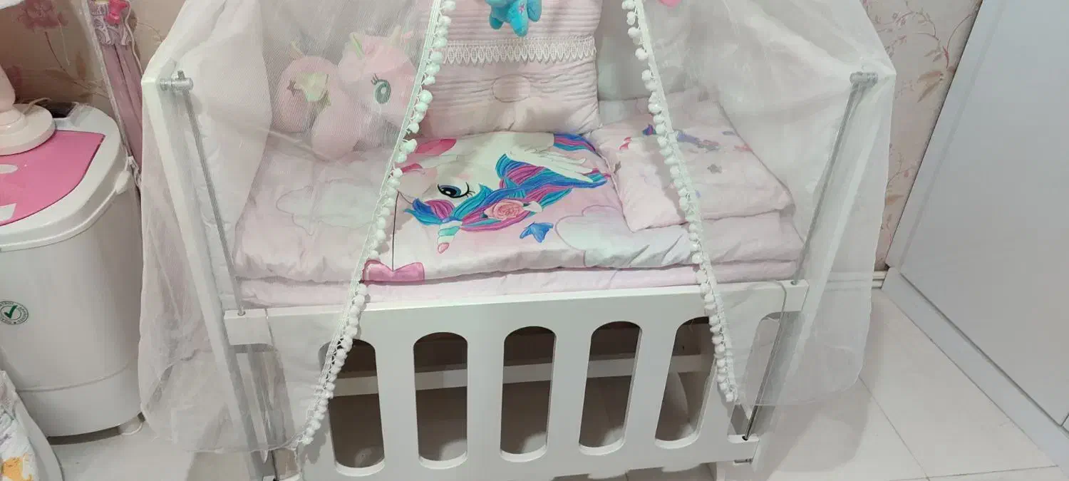 تخت خواب و گهواره|تخت و صندلی بچه|تبریز, |دیوار