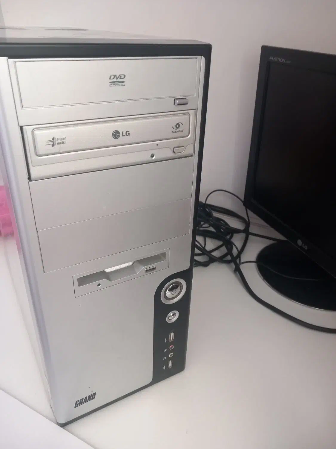 کامپیوتر خانگی|رایانه رومیزی|ایلام, |دیوار