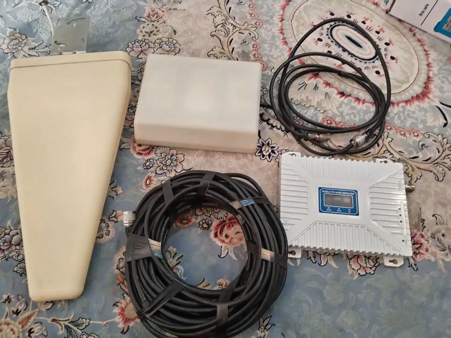 دستگاه تقویت آنتن موبایل|مودم و تجهیزات شبکه|تهران, شهرک پاسداران|دیوار