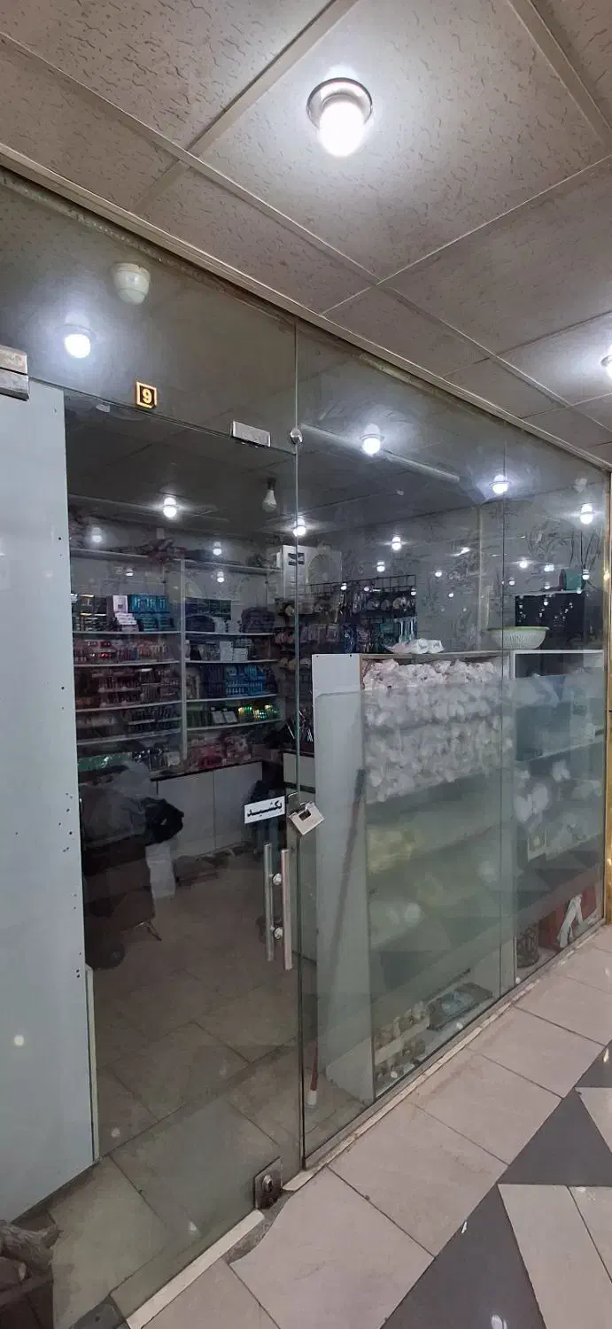 مغازه اجاره ای  ۱۲ متری|اجارهٔ مغازه و غرفه|کرج, گلشهر|دیوار