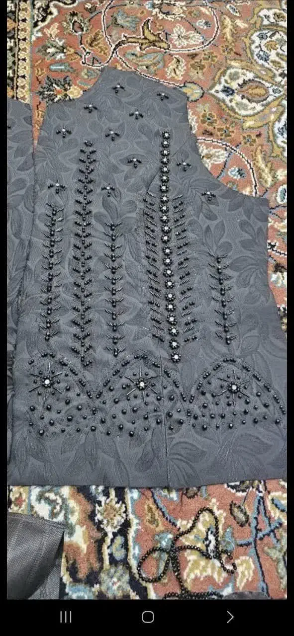 منجوق دوزی و کریستال دوزی|استخدام هنری و رسانه|چهارباغ, |دیوار