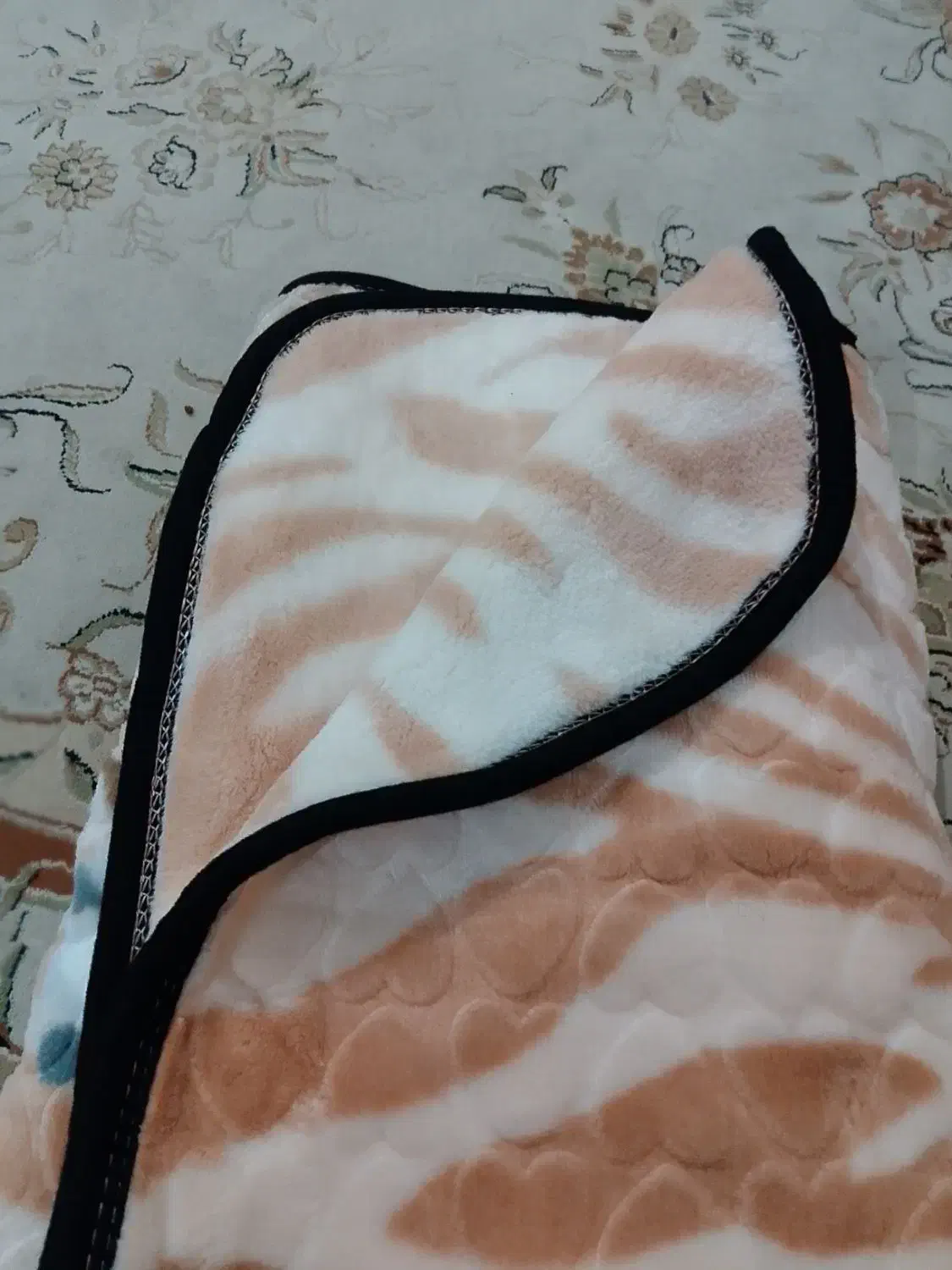 پتو|رختخواب، بالش، پتو|مشهد, همت آباد|دیوار