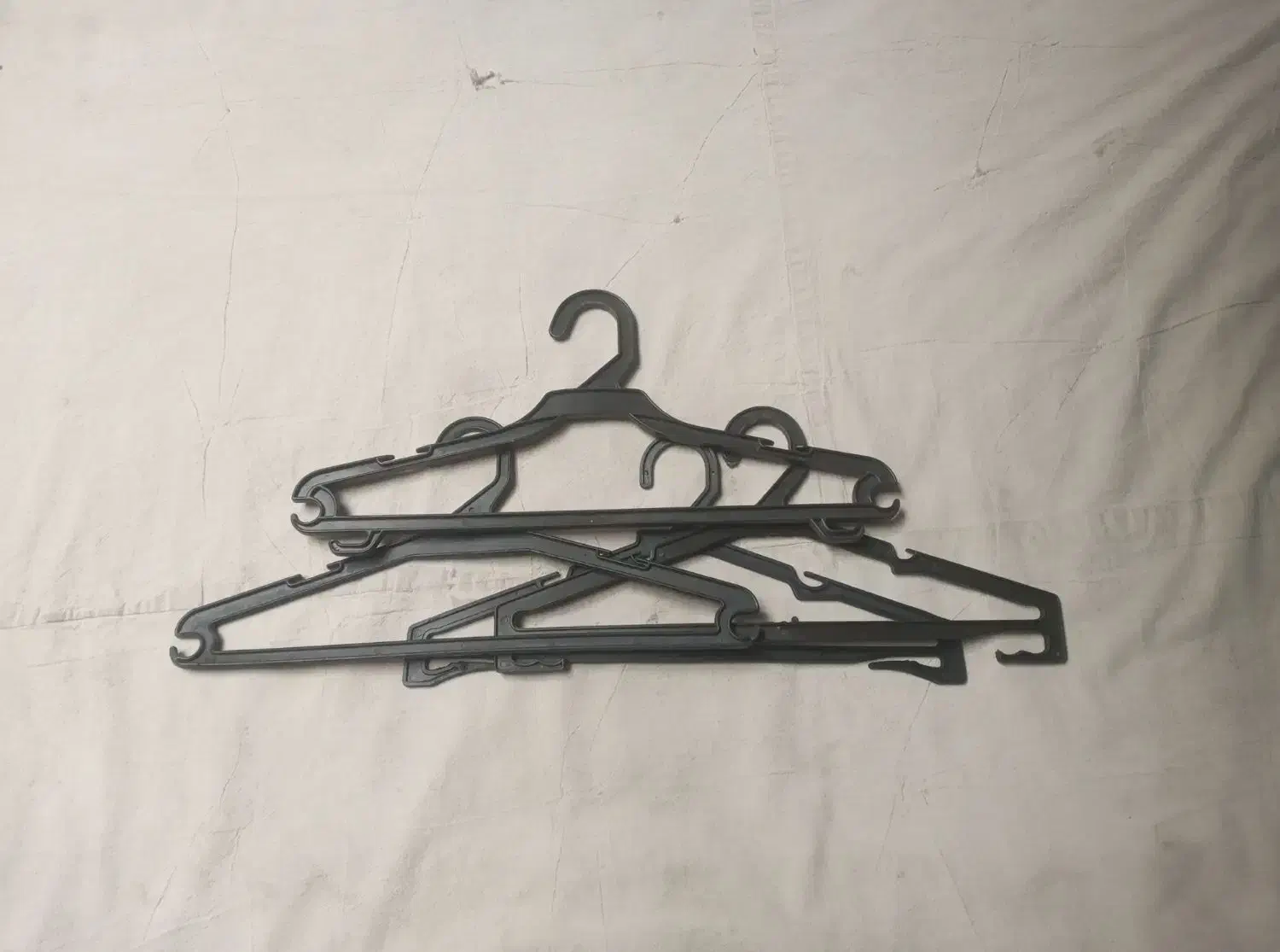 چوب کار|بندرخت و رخت‌آویز|محمدشهر, محمدشهر|دیوار