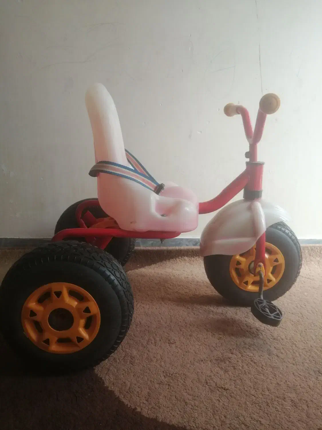 سه چرخه. اسکوتر|اسباب‌‌بازی|بوشهر, |دیوار