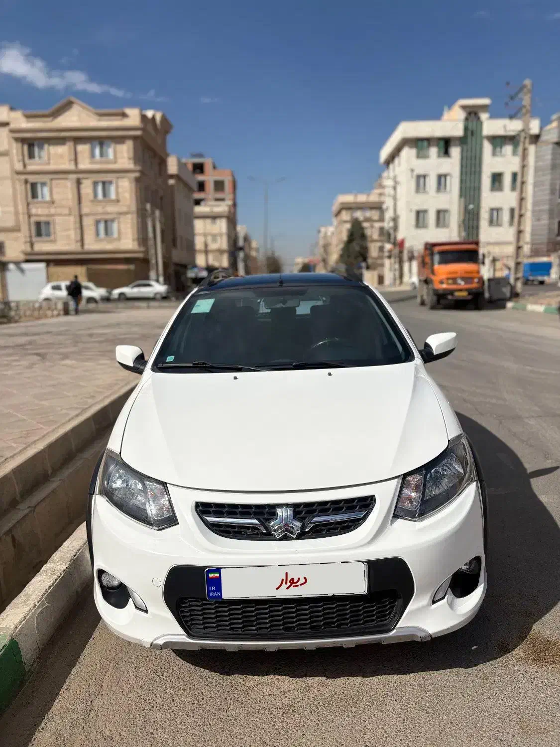 کوئیک|خودرو سواری و وانت|اسلام‌شهر, باغ فیض|دیوار