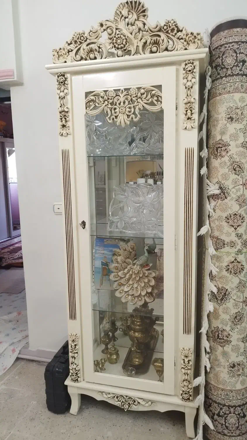 ویترین چوبی|بوفه، ویترین، کنسول|خاوران, |دیوار