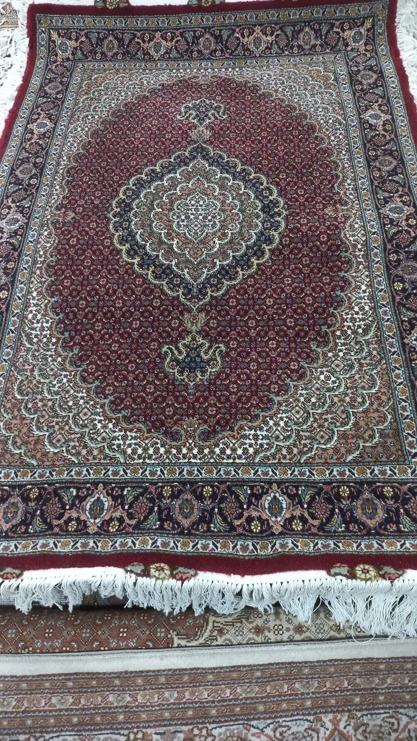 یک تخته فرش زرنیم ۵۰رج|فرش|خوی, |دیوار