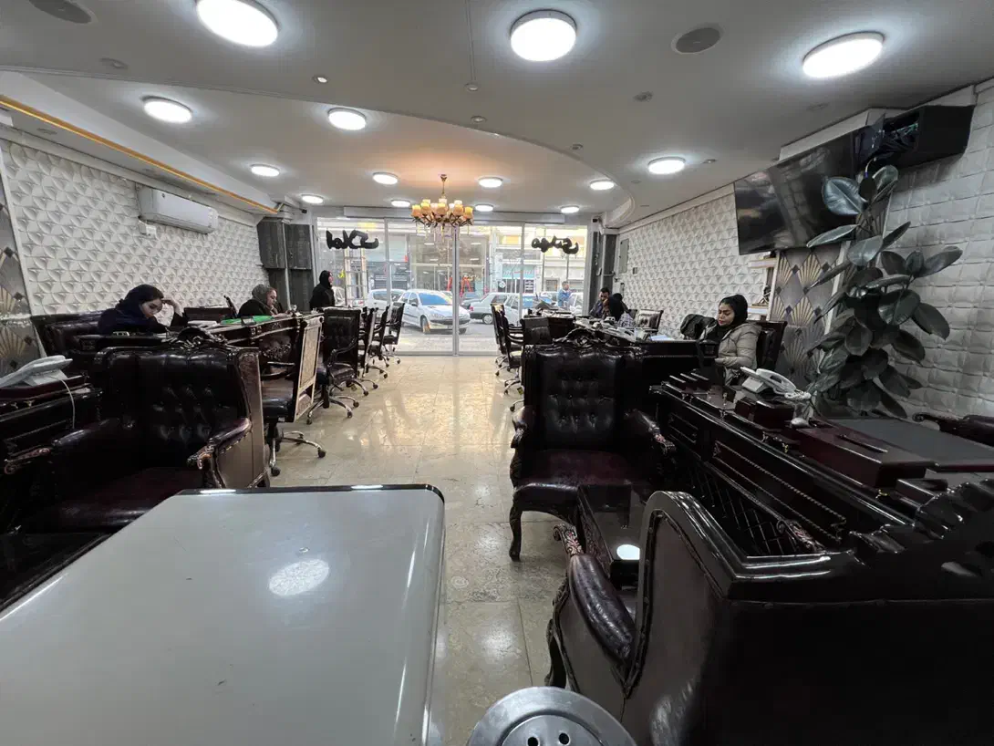 به تعدادی مشاورخانم جهت کاردراملاک شهرری نیازمندیم|استخدام بازاریابی و فروش|ری, شهرری|دیوار