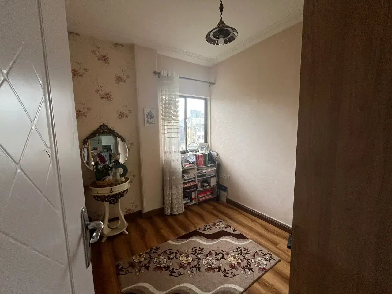 لوکیشن اجاره فاز یک معلم|اجارهٔ آپارتمان|رشت, معلم|دیوار