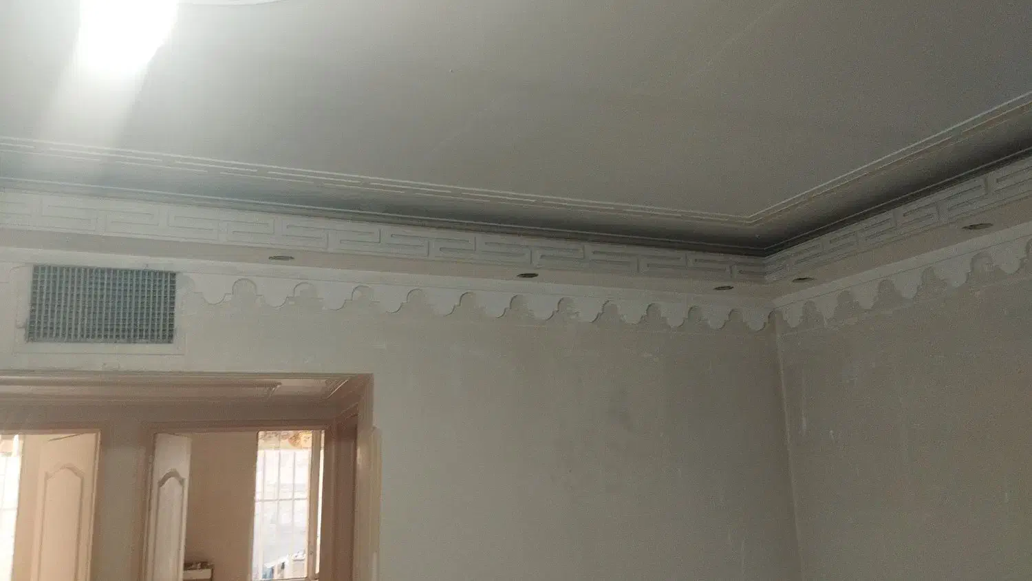 گچکاری ابزار نور مخفی لکگیری|خدمات پیشه و مهارت|آبسرد, |دیوار