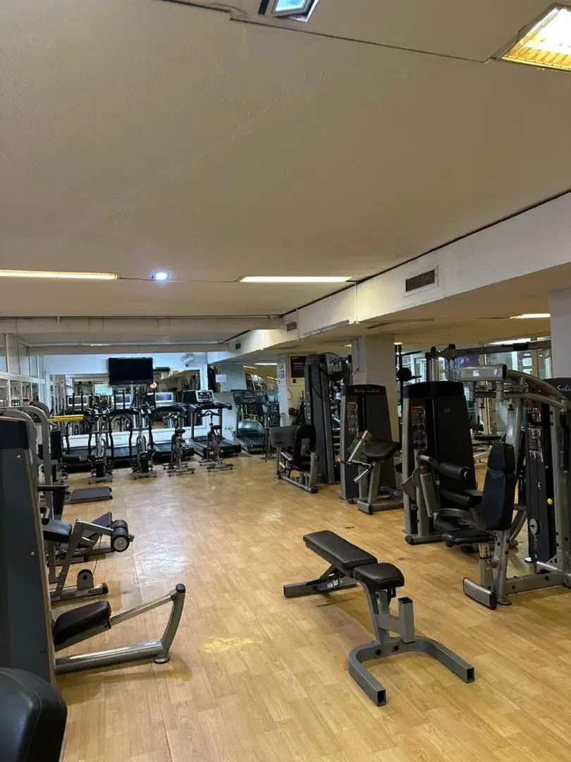 منشی خانم جهت باشگاه ویژه بانوان برای شیفت صبح|استخدام اداری و مدیریت|تهران, آرژانتین|دیوار