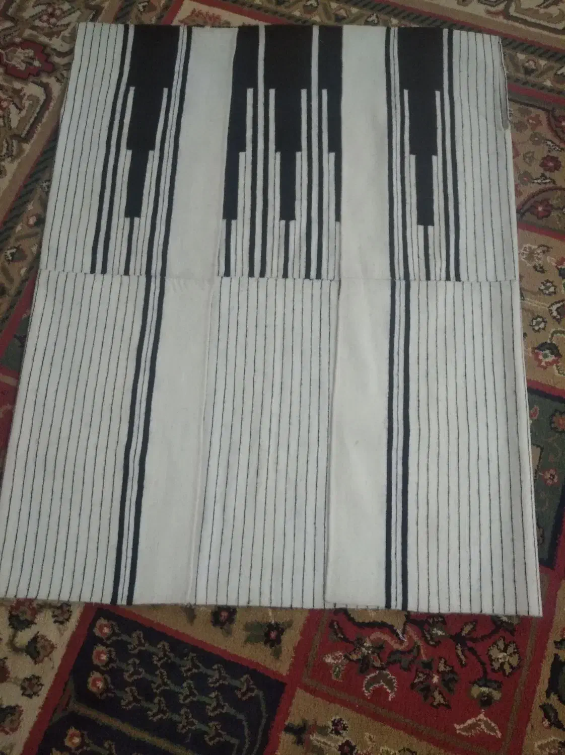 چوقا|لباس|فارسان, |دیوار