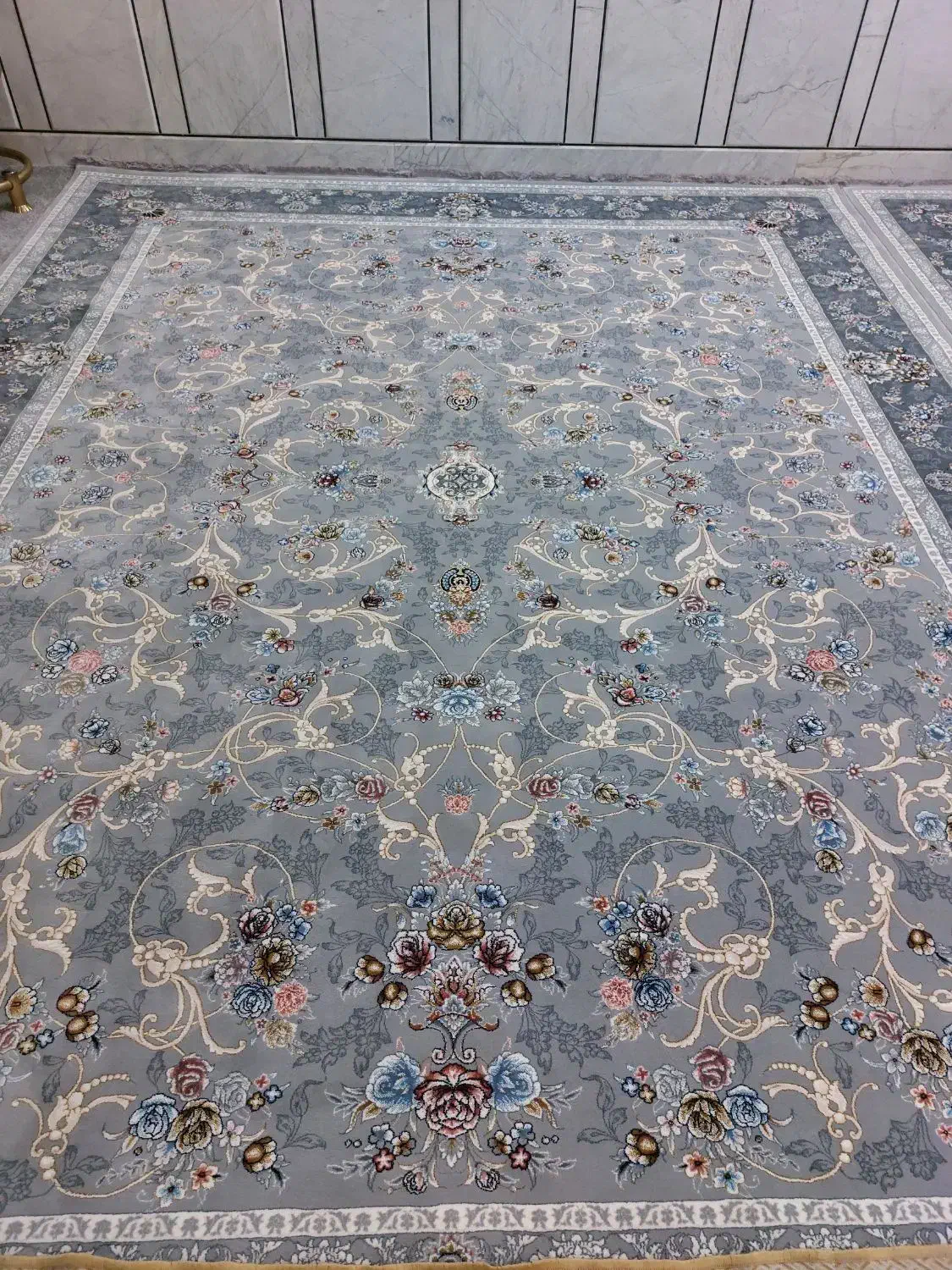 فرش ۷۰۰ شانه نو|فرش|لنجان, |دیوار